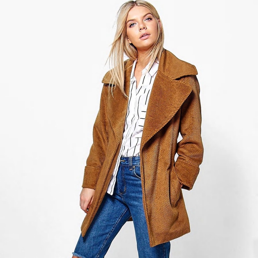 Ribbed belted coat
